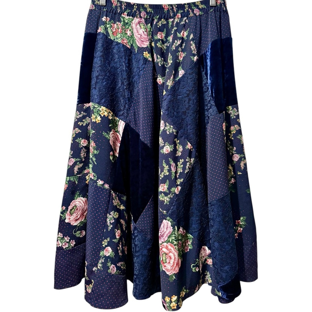 Susan Bristol Patchwork VTG Floral Midi Skirt‎ Mixed Media Cottagecore Flowy Med